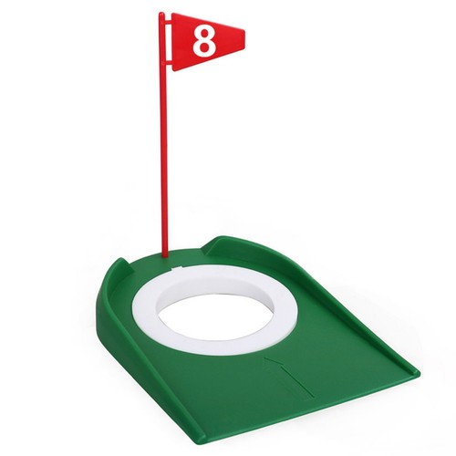 Golf übungsloch mit - mit, fahne